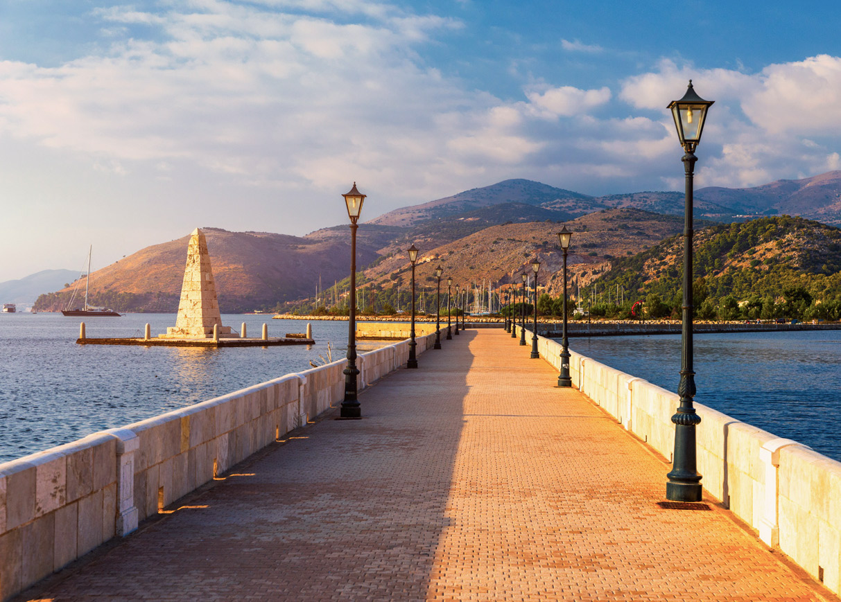 a private luxury villa with pool, near beaches, Argostoli & airport.