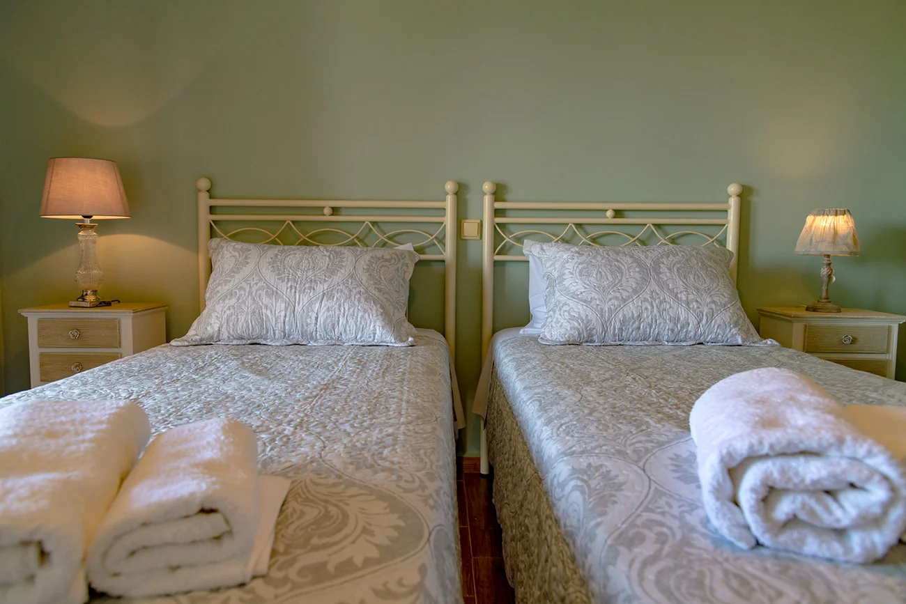 Twin bedroom in Kefalonia villa – family-friendly holiday rental.